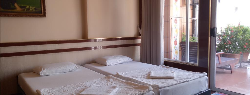 Bee Saigon Hotel Ho Şi Min Dış mekan fotoğraf