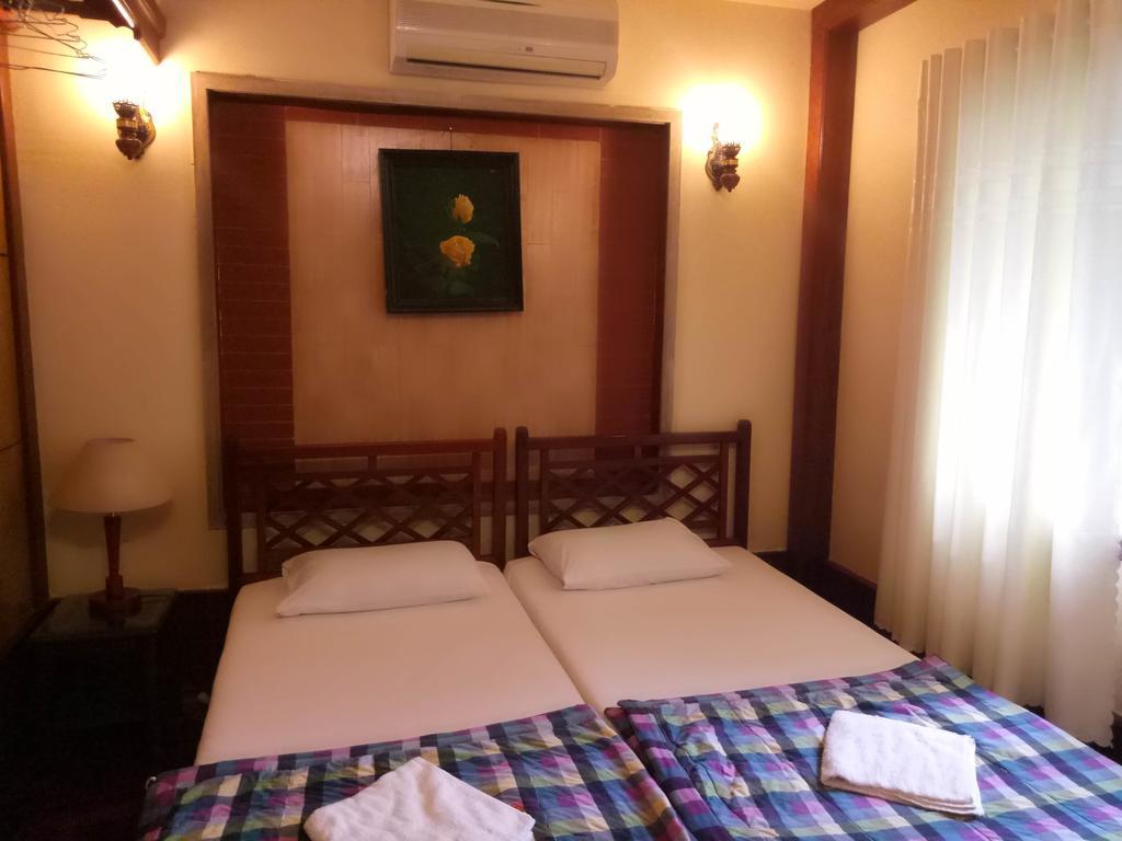 Bee Saigon Hotel Ho Şi Min Dış mekan fotoğraf