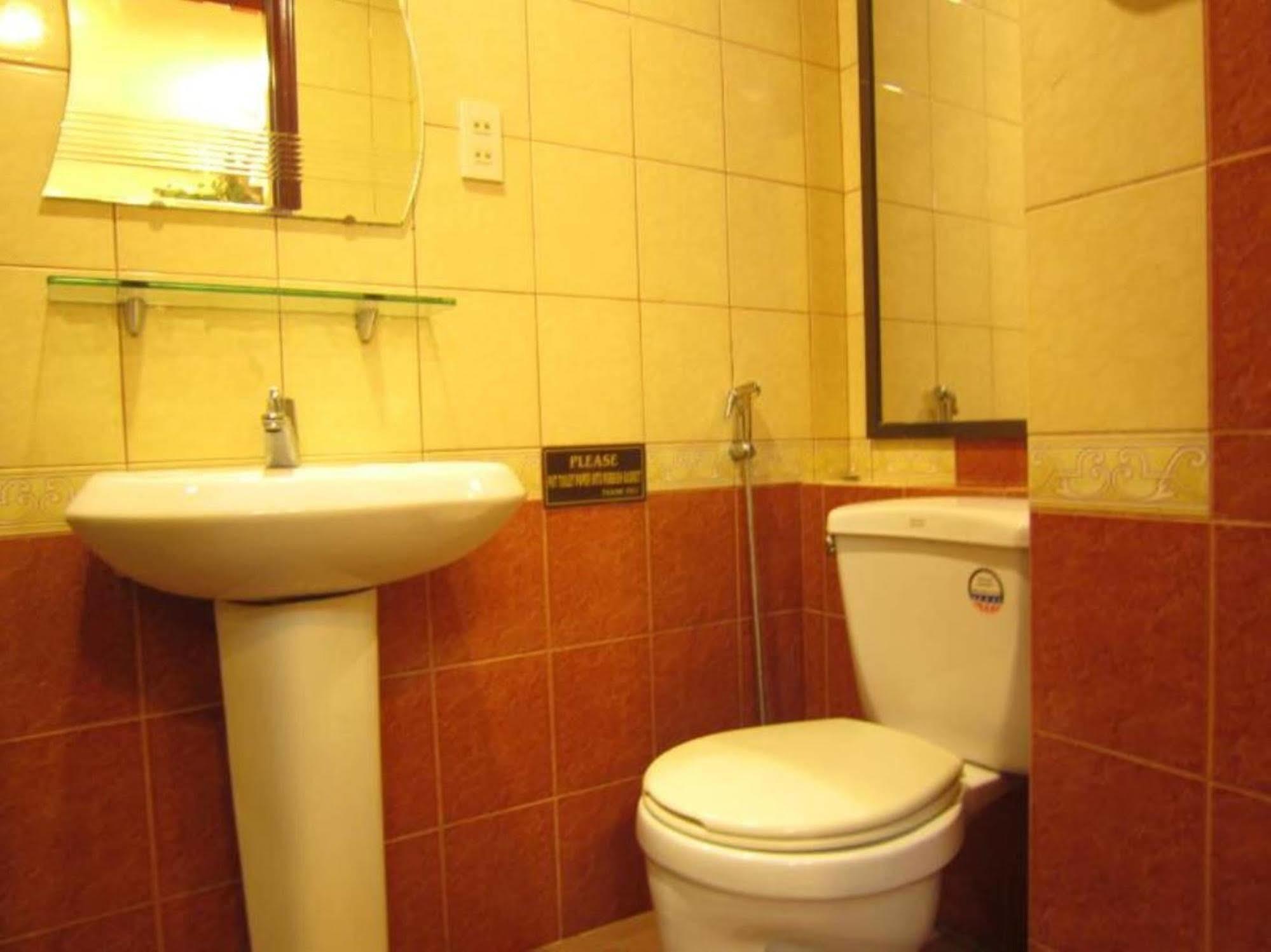 Bee Saigon Hotel Ho Şi Min Dış mekan fotoğraf